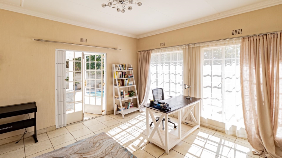 3 Bedroom Property for Sale in Bryanston Gauteng