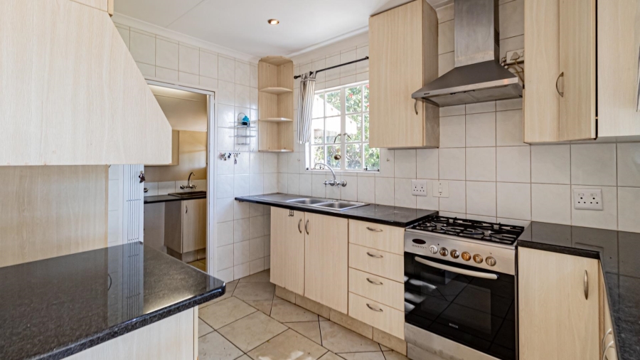 3 Bedroom Property for Sale in Bryanston Gauteng