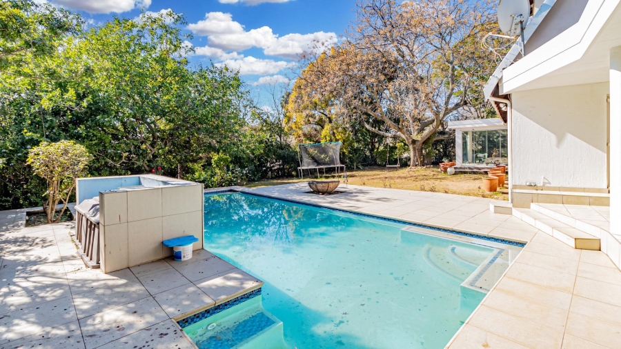 3 Bedroom Property for Sale in Bryanston Gauteng