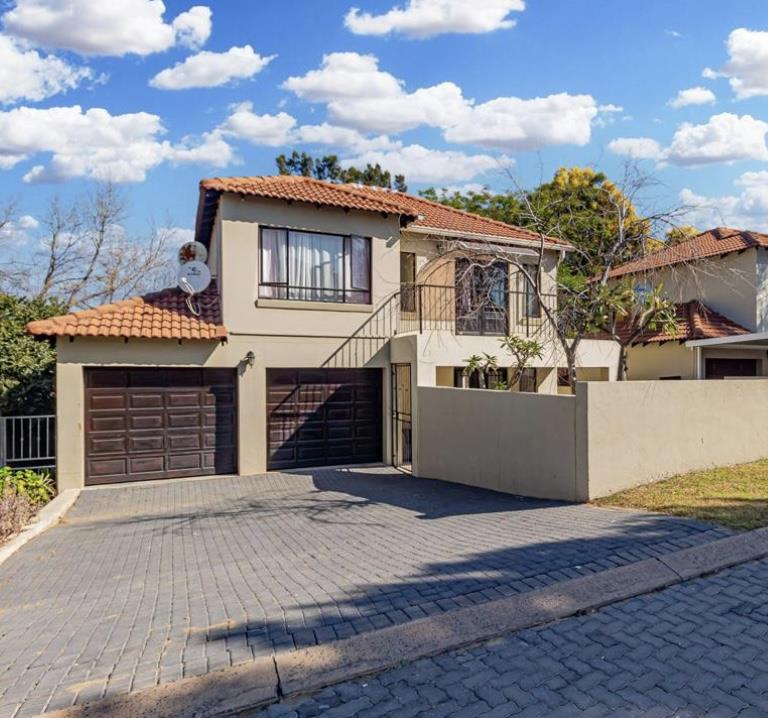 3 Bedroom Property for Sale in Fourways Gauteng