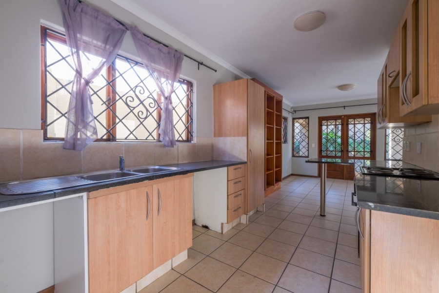 3 Bedroom Property for Sale in Fourways Gauteng