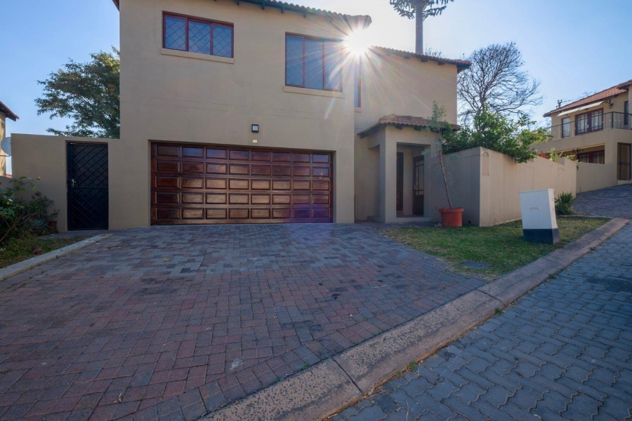 3 Bedroom Property for Sale in Fourways Gauteng