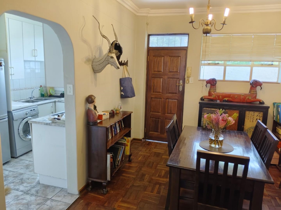 To Let 2 Bedroom Property for Rent in Craighall Park Gauteng