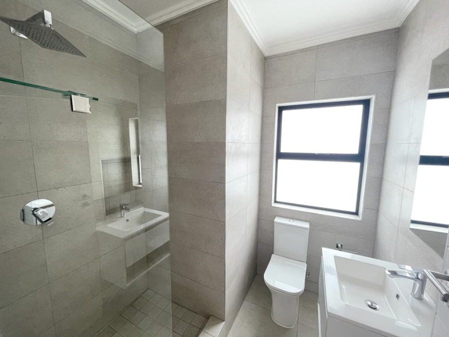 To Let 2 Bedroom Property for Rent in Bryanston Gauteng