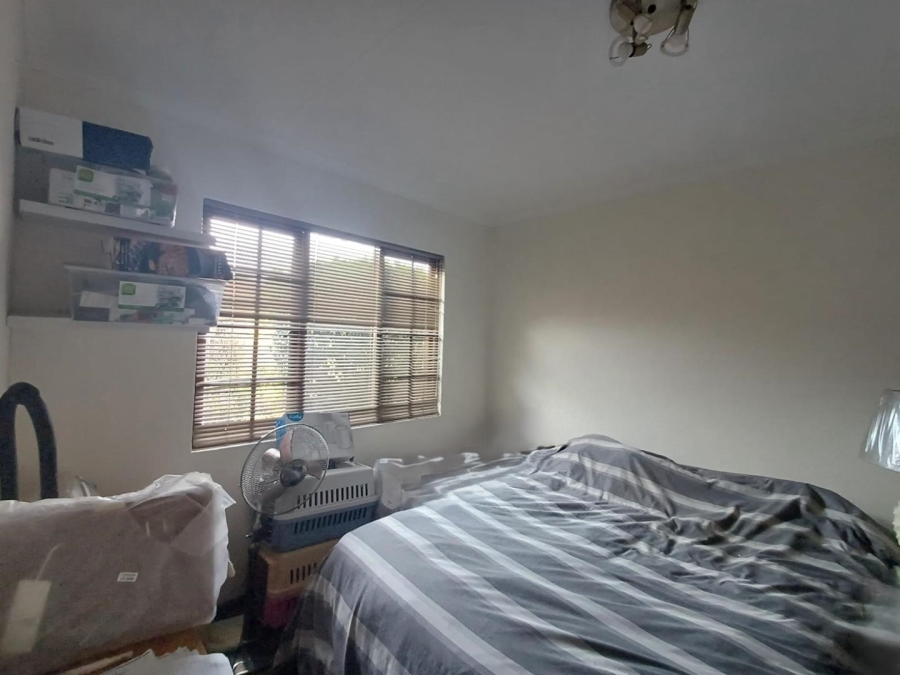 To Let 3 Bedroom Property for Rent in Bromhof Gauteng