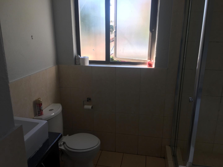 2 Bedroom Property for Sale in Noordwyk Gauteng