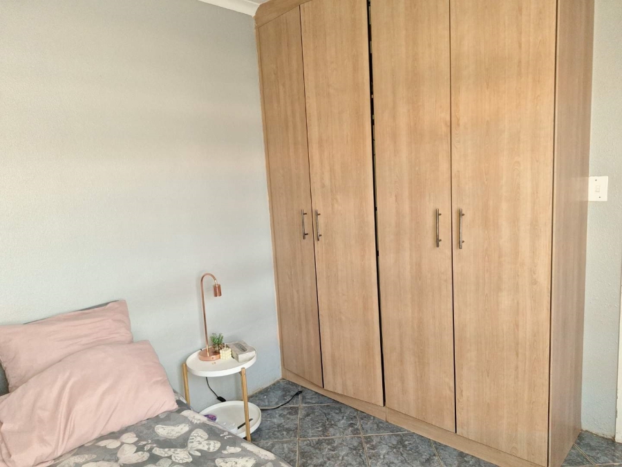 To Let 3 Bedroom Property for Rent in Danville Gauteng