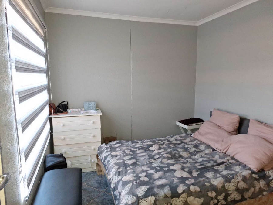 To Let 3 Bedroom Property for Rent in Danville Gauteng