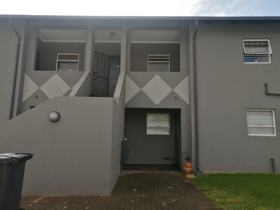 1 Bedroom Property for Sale in Ridgeway Ext 4 Gauteng