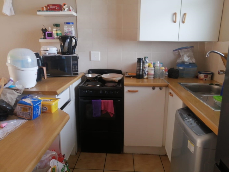 1 Bedroom Property for Sale in Ridgeway Ext 4 Gauteng