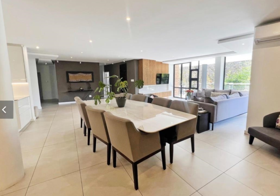 To Let 3 Bedroom Property for Rent in Benmore Gardens Gauteng