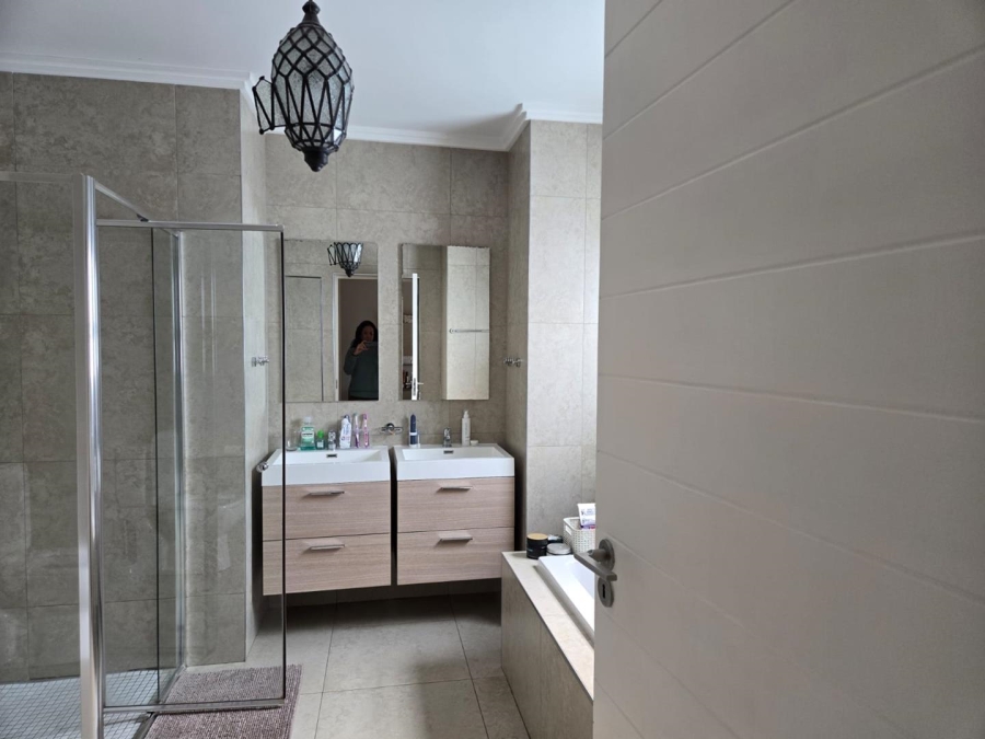 To Let 3 Bedroom Property for Rent in Kyalami Hills Gauteng