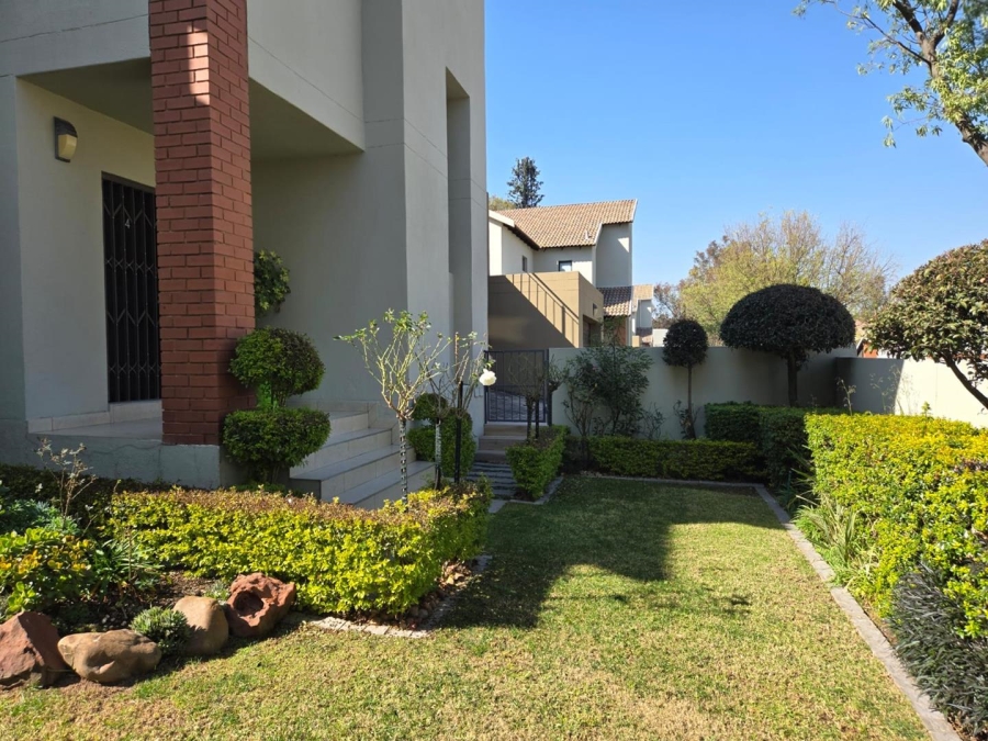 To Let 3 Bedroom Property for Rent in Kyalami Hills Gauteng