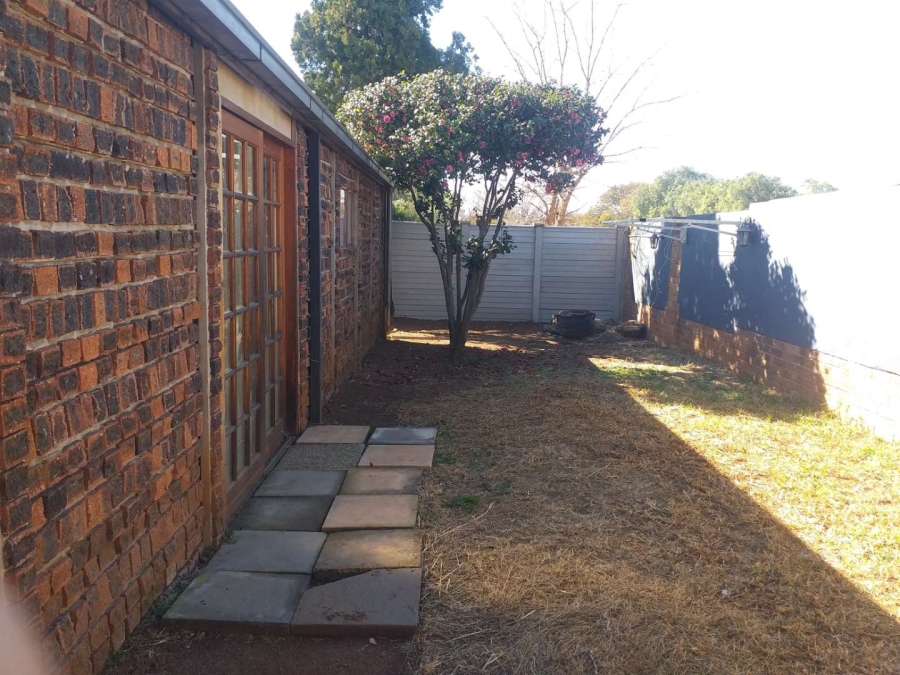 3 Bedroom Property for Sale in Raceview Gauteng
