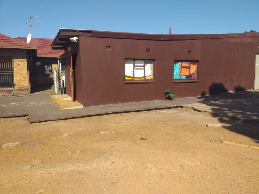 3 Bedroom Property for Sale in Raceview Gauteng