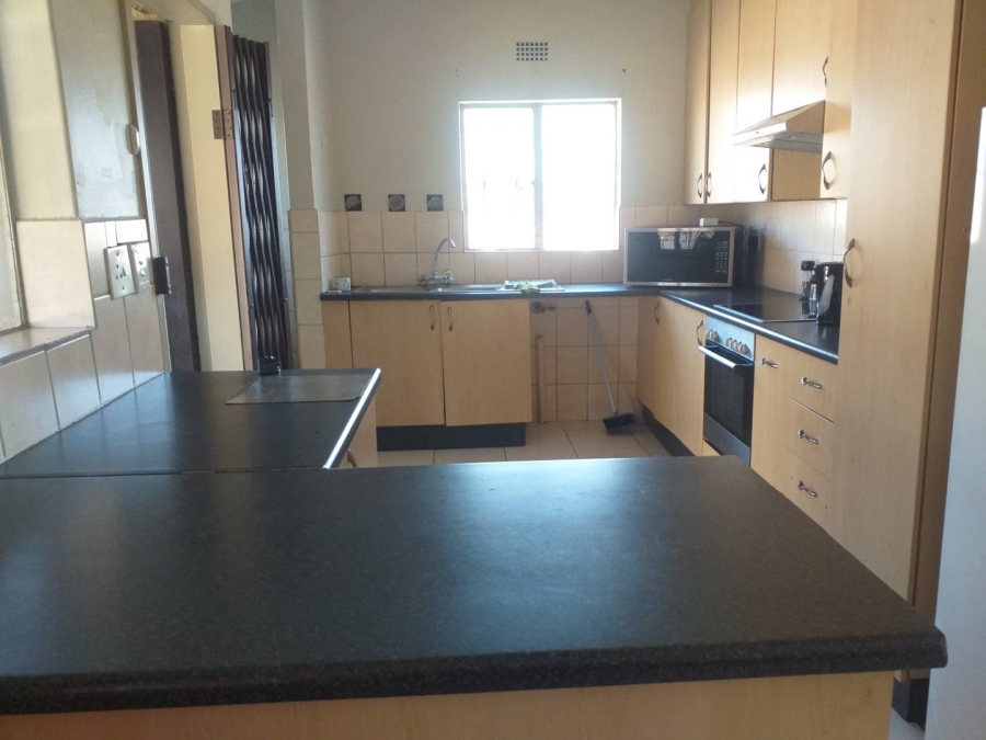 3 Bedroom Property for Sale in Verwoerdpark Gauteng