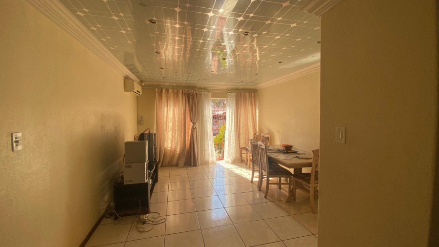 3 Bedroom Property for Sale in Chantelle Gauteng