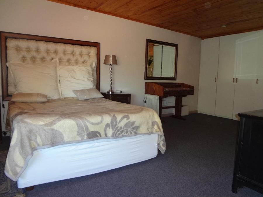 To Let 1 Bedroom Property for Rent in Douglasdale Gauteng