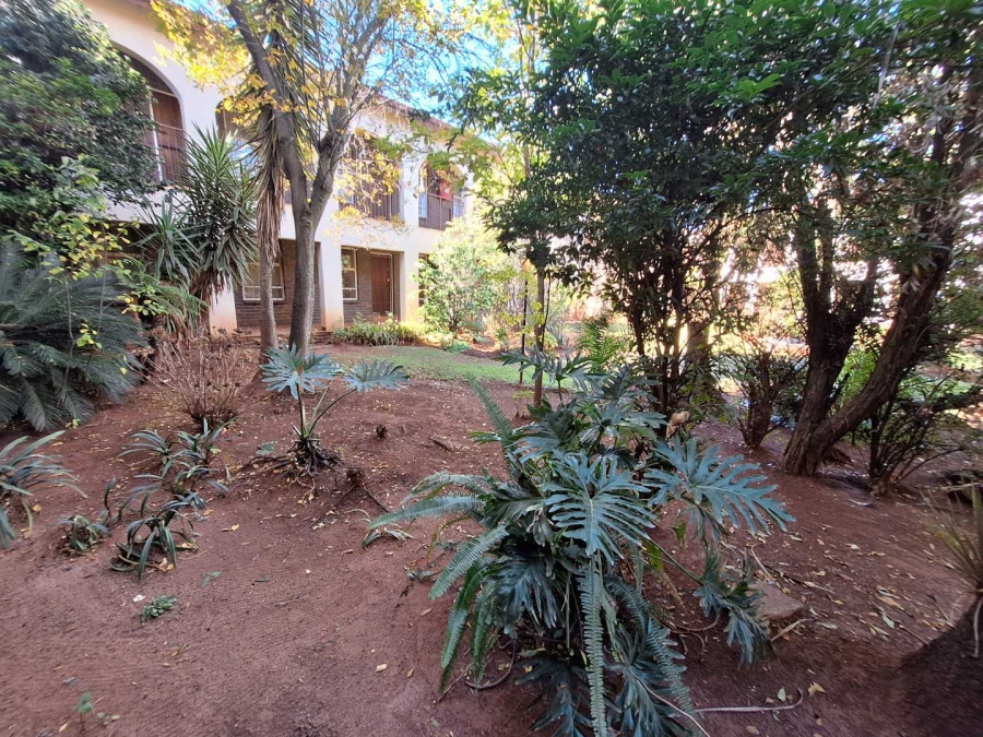 1 Bedroom Property for Sale in Roodepoort Gauteng