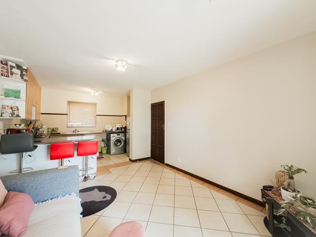 To Let 2 Bedroom Property for Rent in Mooikloof Ridge Gauteng