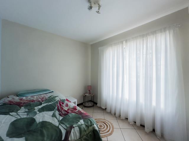 To Let 2 Bedroom Property for Rent in Mooikloof Ridge Gauteng