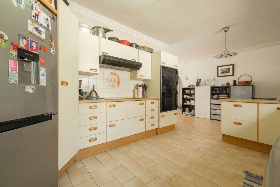 4 Bedroom Property for Sale in Newlands Gauteng