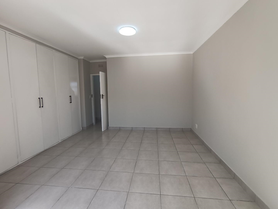 2 Bedroom Property for Sale in Brackendowns Gauteng