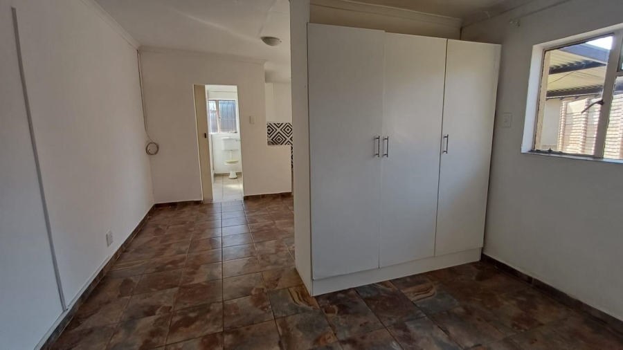 3 Bedroom Property for Sale in Albertsdal Gauteng