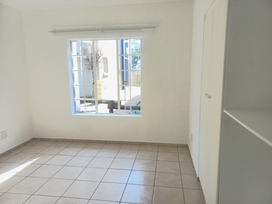 2 Bedroom Property for Sale in Brentwood Park Gauteng