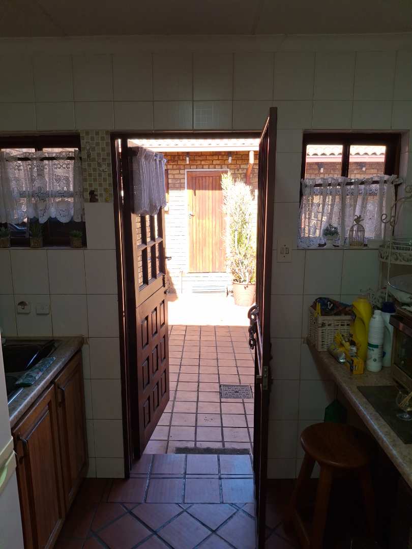 3 Bedroom Property for Sale in Clubview Gauteng
