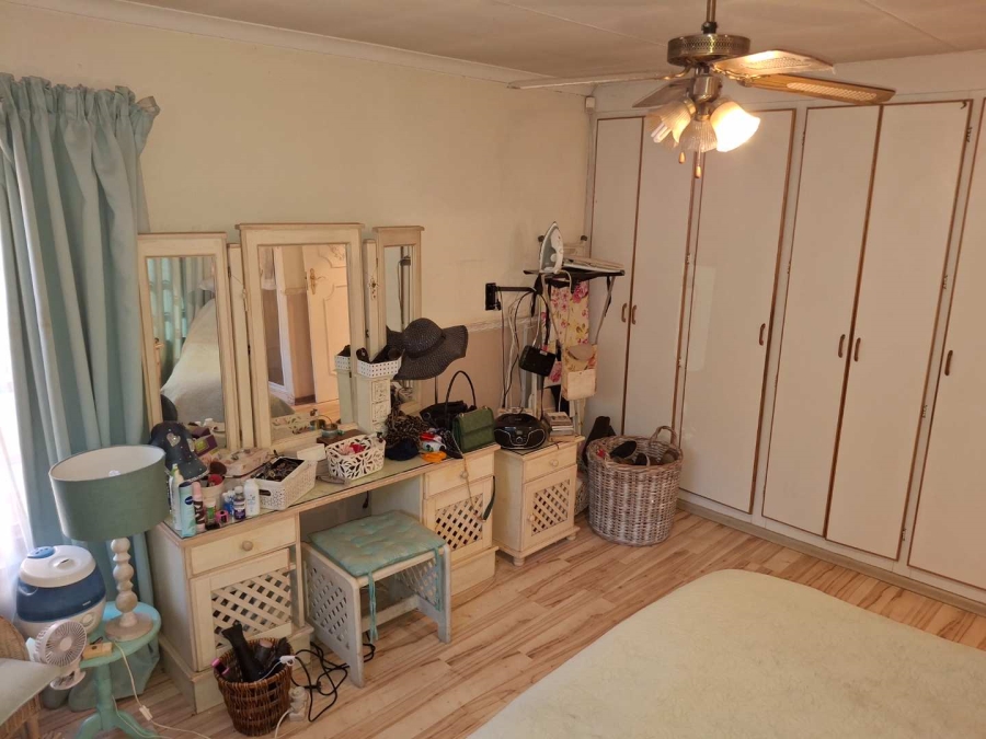 3 Bedroom Property for Sale in Clubview Gauteng