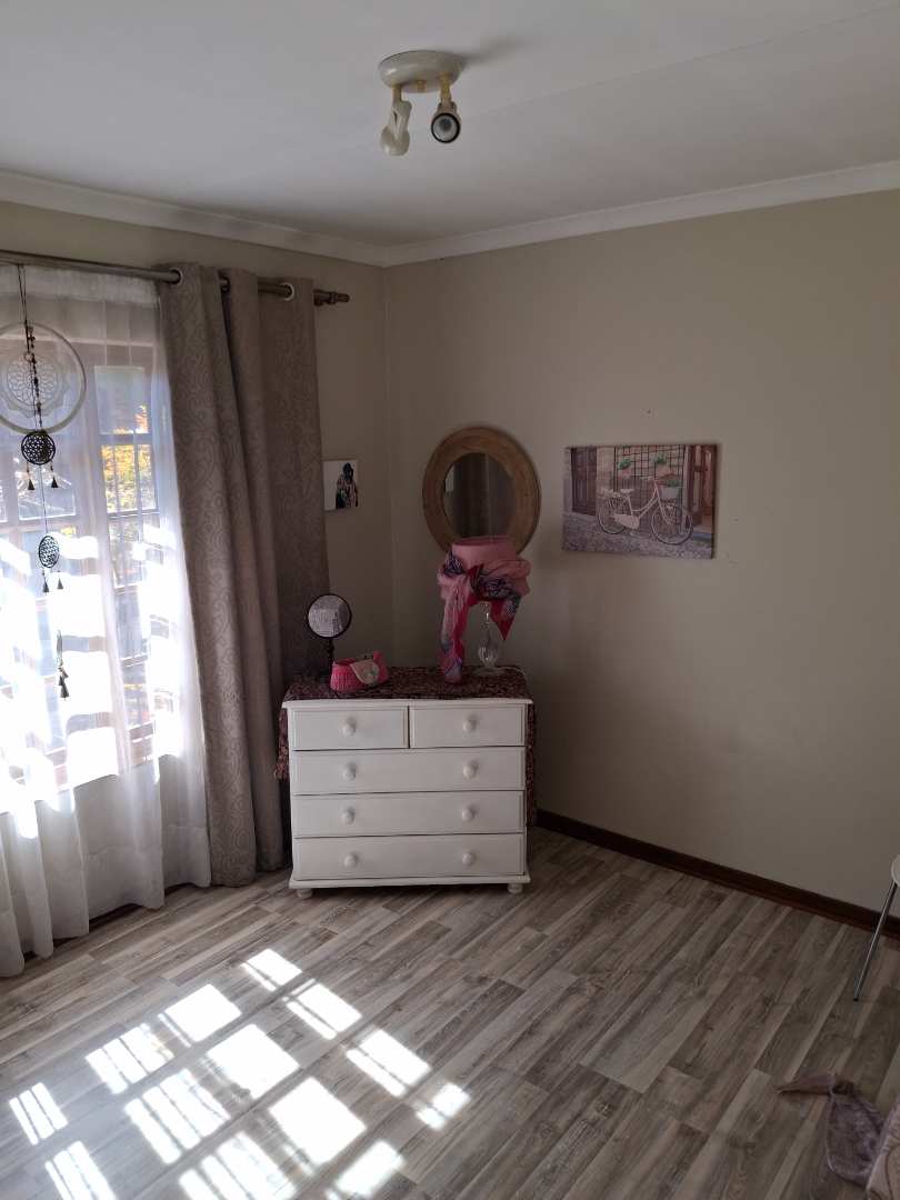 3 Bedroom Property for Sale in Clubview Gauteng