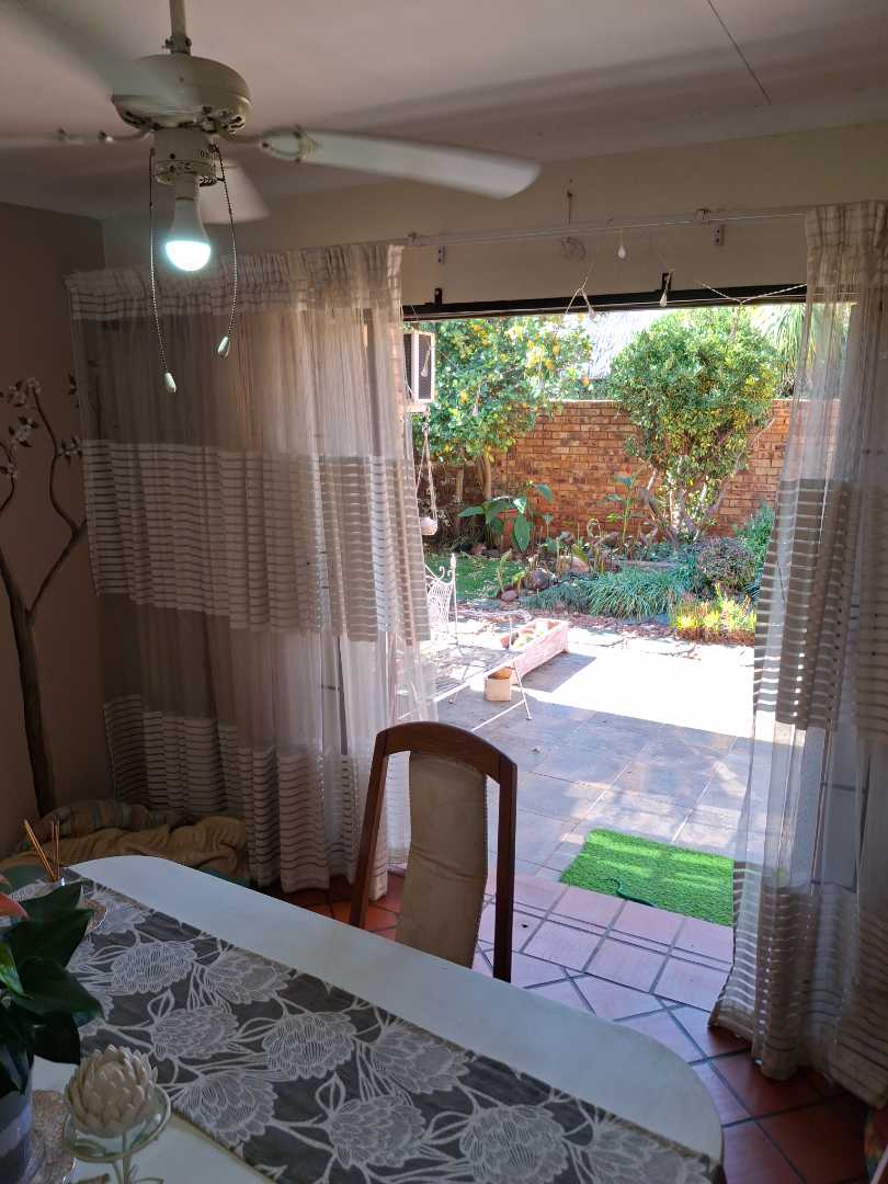 3 Bedroom Property for Sale in Clubview Gauteng