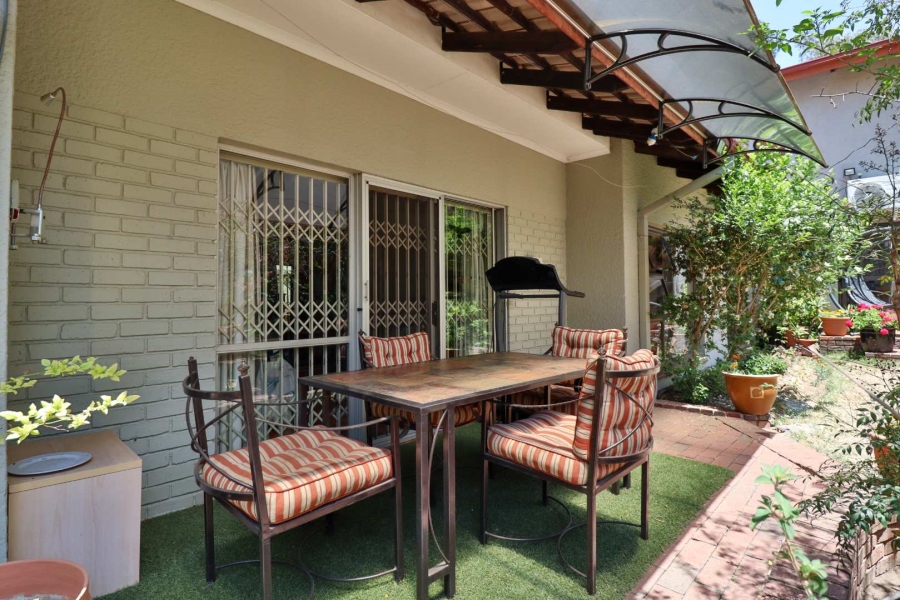 To Let 4 Bedroom Property for Rent in Edenburg Gauteng