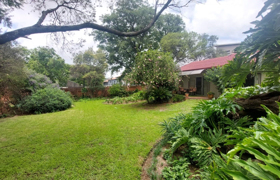 To Let 4 Bedroom Property for Rent in Edenburg Gauteng