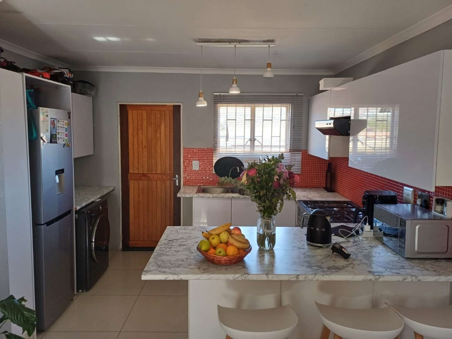 To Let 2 Bedroom Property for Rent in Wilgeheuwel Gauteng