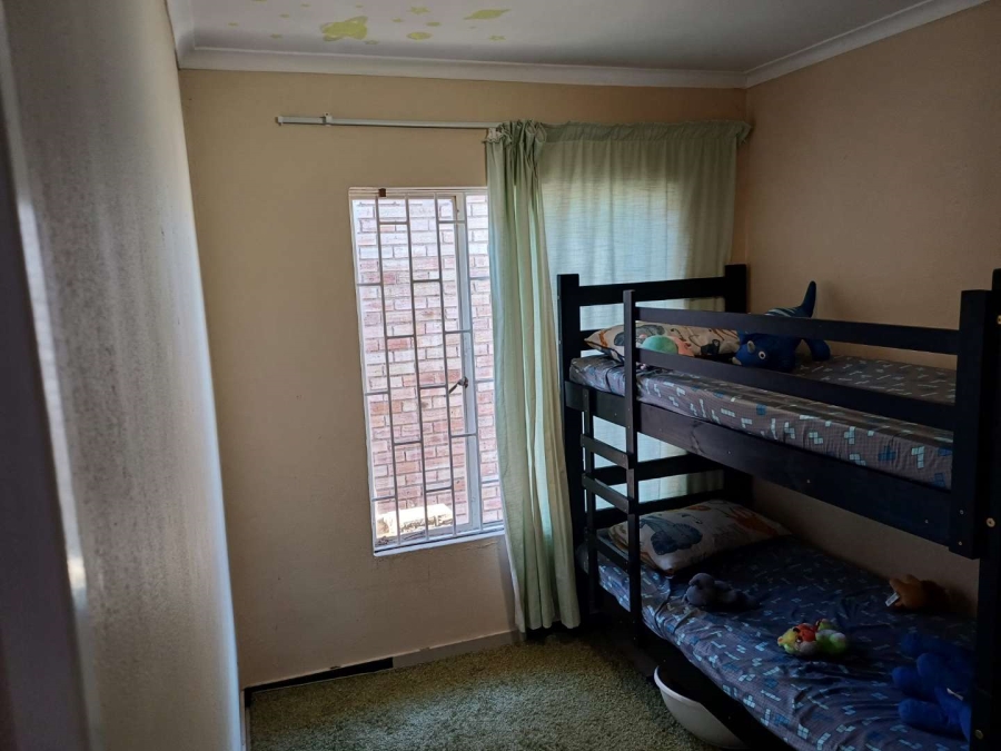 To Let 2 Bedroom Property for Rent in Wilgeheuwel Gauteng