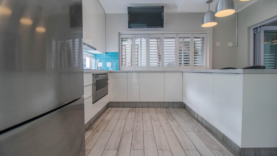 To Let 3 Bedroom Property for Rent in Bryanston Gauteng