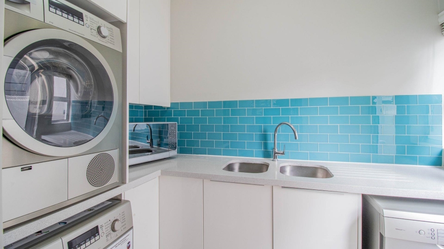 To Let 3 Bedroom Property for Rent in Bryanston Gauteng