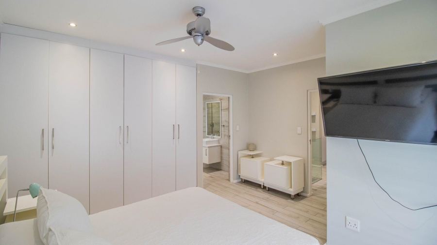 To Let 3 Bedroom Property for Rent in Bryanston Gauteng
