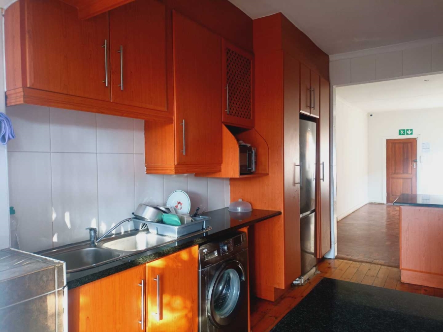 5 Bedroom Property for Sale in Westdene Gauteng