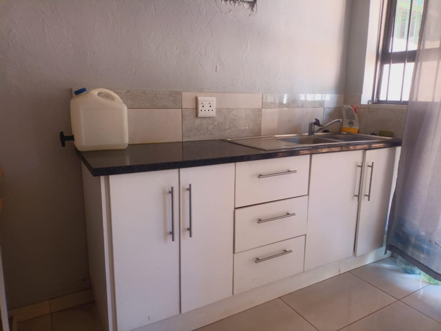 5 Bedroom Property for Sale in Westdene Gauteng