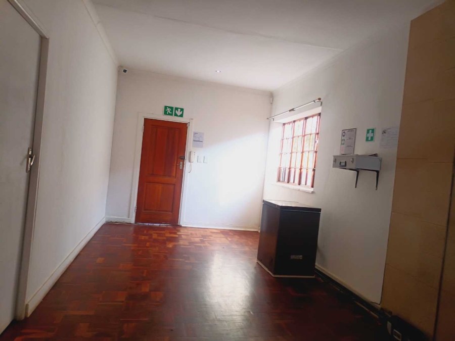 5 Bedroom Property for Sale in Westdene Gauteng