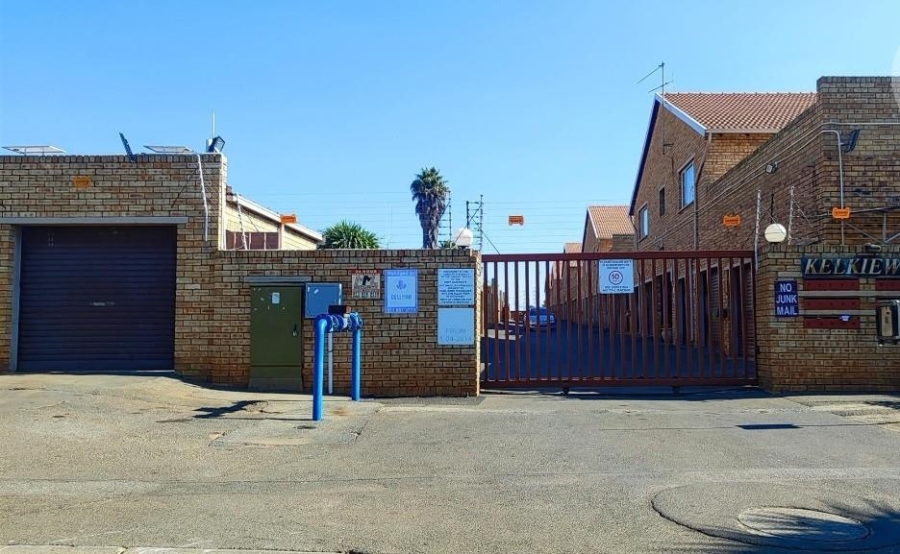 3 Bedroom Property for Sale in Terenure Gauteng