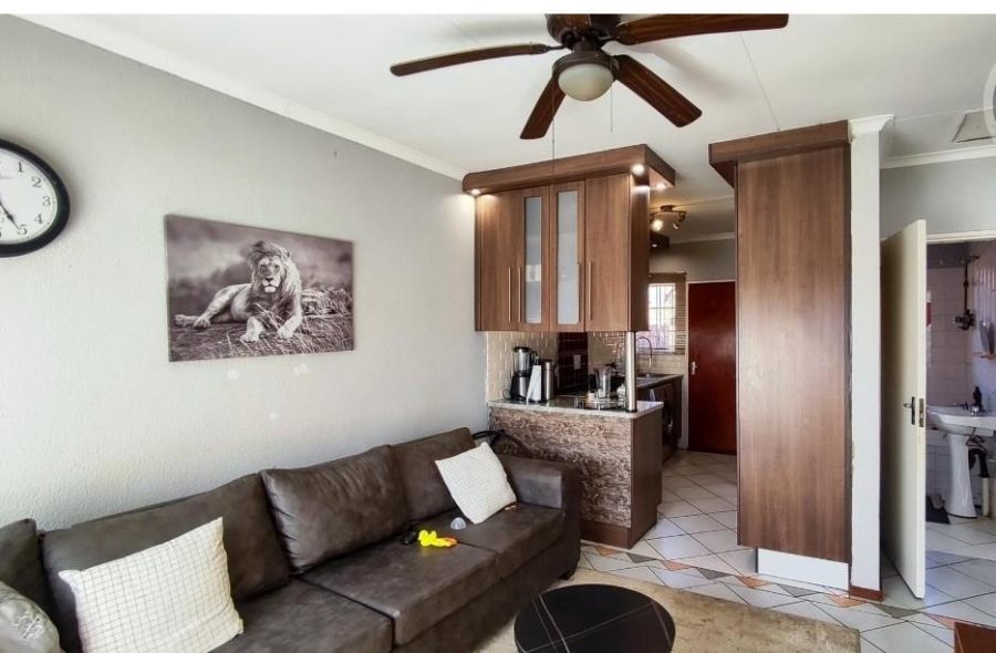 2 Bedroom Property for Sale in Terenure Gauteng