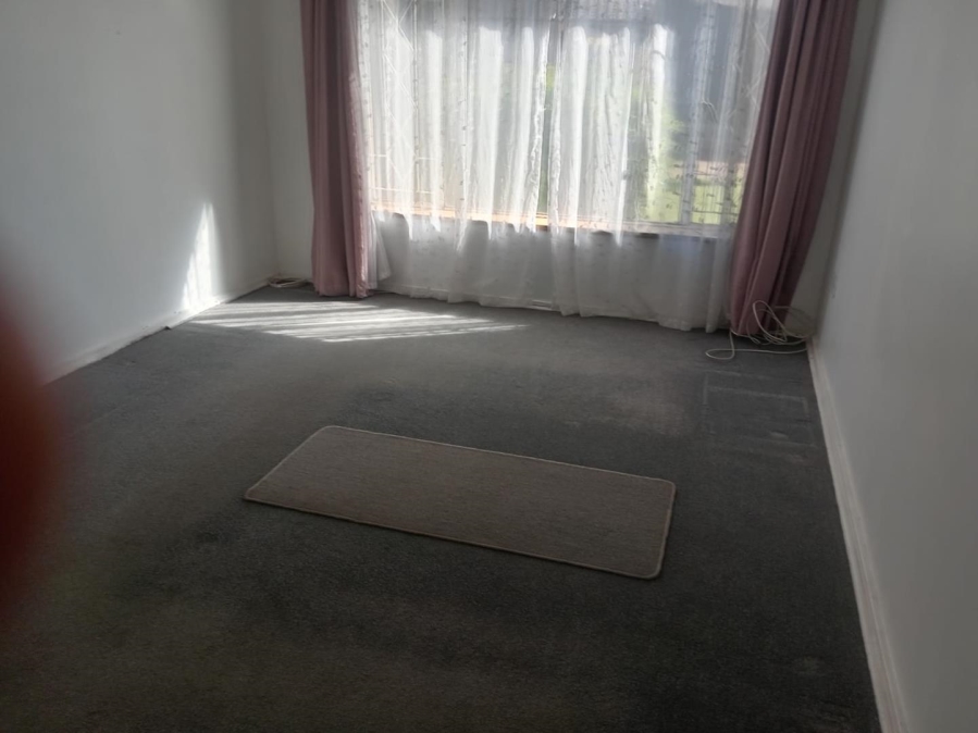 4 Bedroom Property for Sale in Birchleigh Gauteng