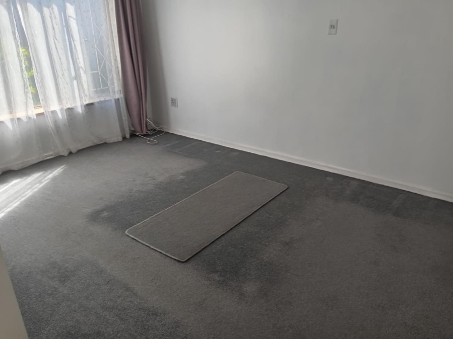 4 Bedroom Property for Sale in Birchleigh Gauteng