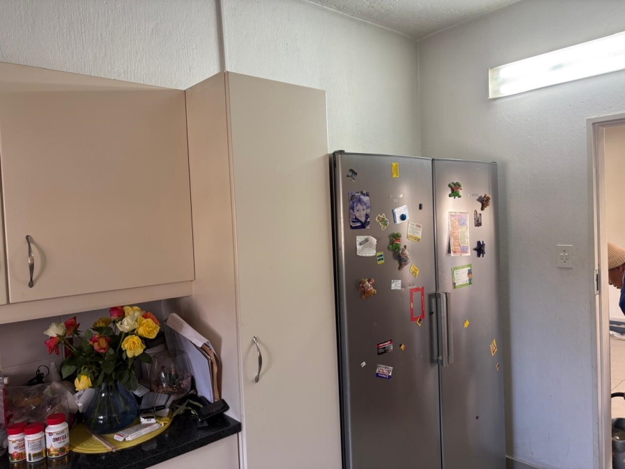5 Bedroom Property for Sale in Woodmead Gauteng