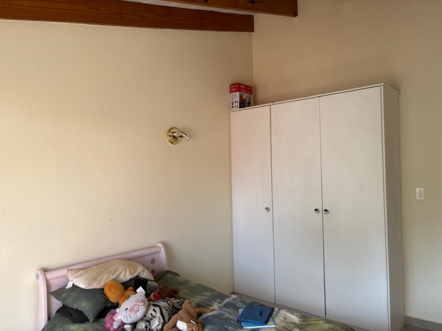 5 Bedroom Property for Sale in Woodmead Gauteng