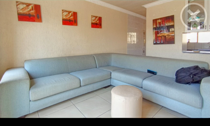 2 Bedroom Property for Sale in Mondeor Gauteng